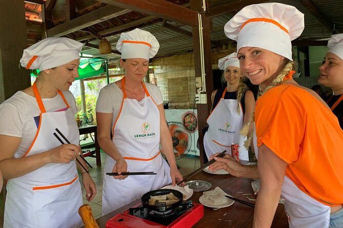 Private Biking, Farming, & Cooking Class in Hoi An - The cooking class: 4 iconic dishes with practical technique