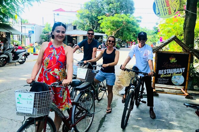 Private cooking class tour with Master Chef - Starting in Hoi An: Pickup, Timing, and What the Day Feels Like