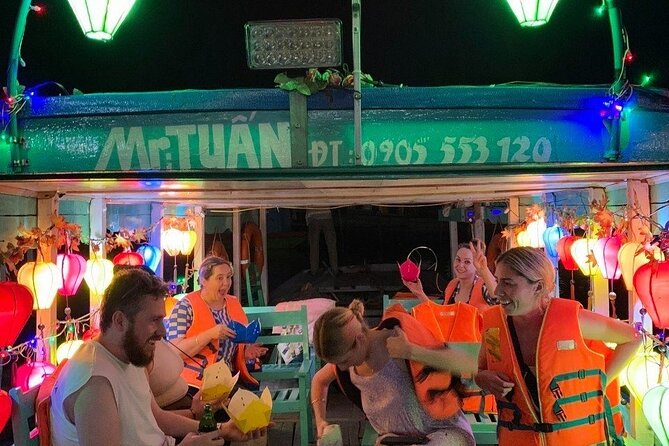 PRIVATE Hoi An Ancient Town - Night Market Street Food By Night - Who should book this private food tour in Hoi An?