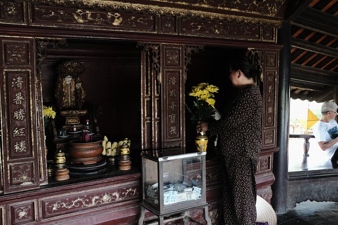 Private Hoi An or Da Nang to Hue By Motorbike via Hai Van Pass - An Bang Cemetery: A Quiet, Unusual Cultural Pause