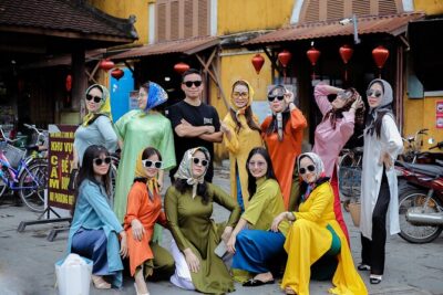 Professional Photography Tour Optional Ao Dai Dress in Hoi An - Meeting at Cantonese Assembly Hall and Getting Oriented Fast