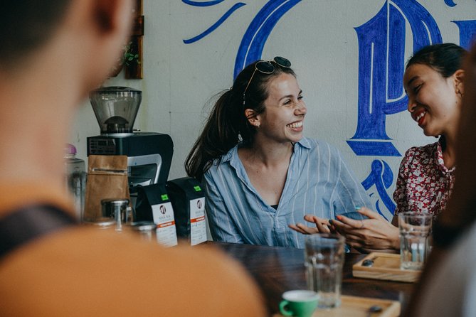 The 10 Tastings of Hoi An: Private Street Food Tour - Central market and fruit stop: learning Hoi An from the people who actually shop