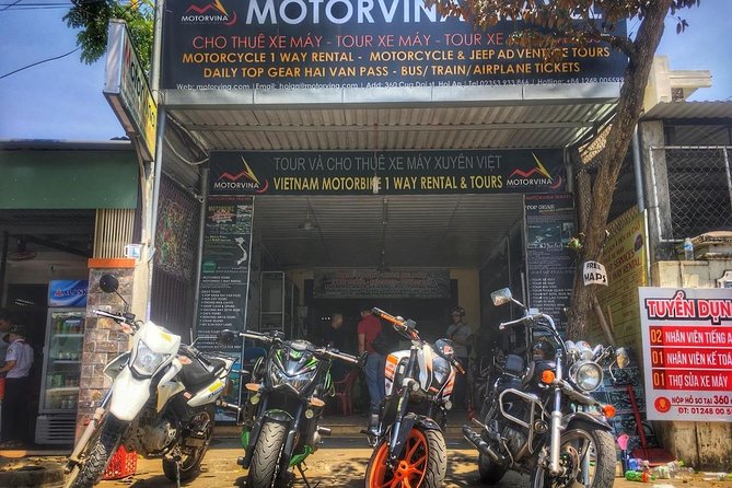 Top Gear Hai Van Pass between Hoi An or Da Nang to Hue - The real draw: riding Hai Van Pass as transport, not just a photo stop