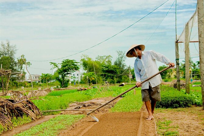 Tra Que Village Cycling And Farming - How the timing and bike setup affect your comfort