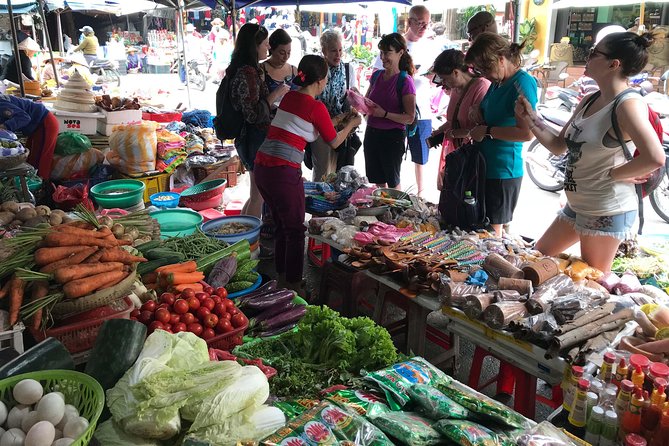 Traditional Cooking Class with Basket Boat Ride and market Tour - What you eat: flavors, portions, and how to time breakfast