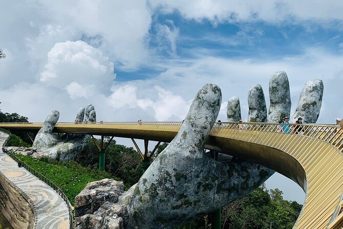 Travel from Hoi An/Da Nang to Hue with Scenic Mountain Drive - Cau Hai Fishing Lagoon: seafood life along the water (a more grounded stop)