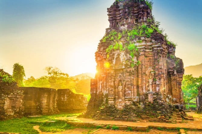 WAR TRAILS TOUR to KY ANH TUNNELS & CHAM RUINED SANCTUARY - Price and value: what $64 buys you